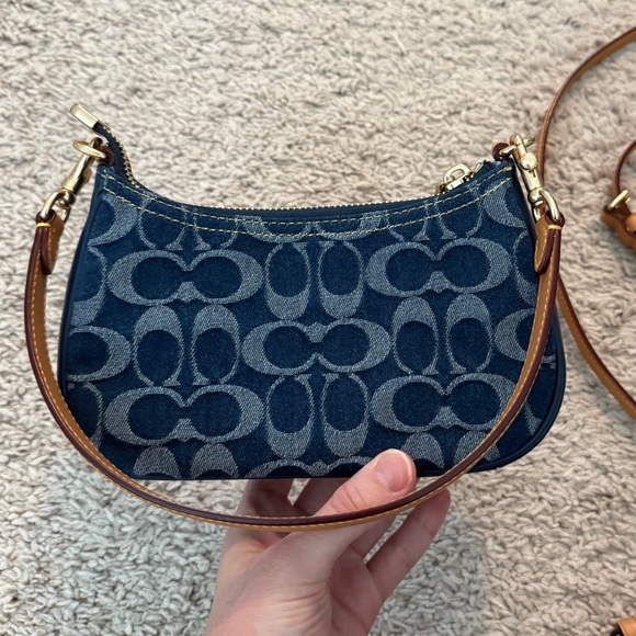 Coach Mini Teri in Signature Denim - Picture 4 of 9